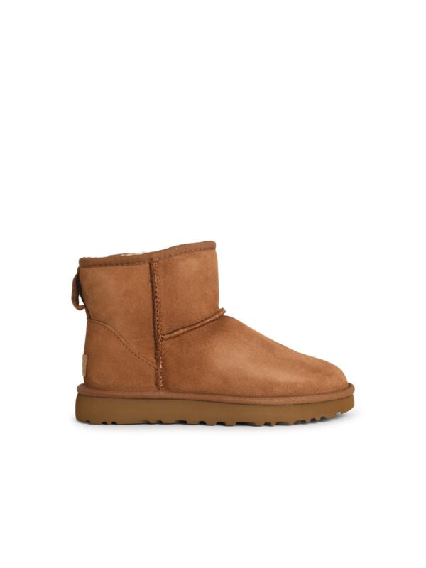 'Classic Mini Ii' Chestnut Suede Boots