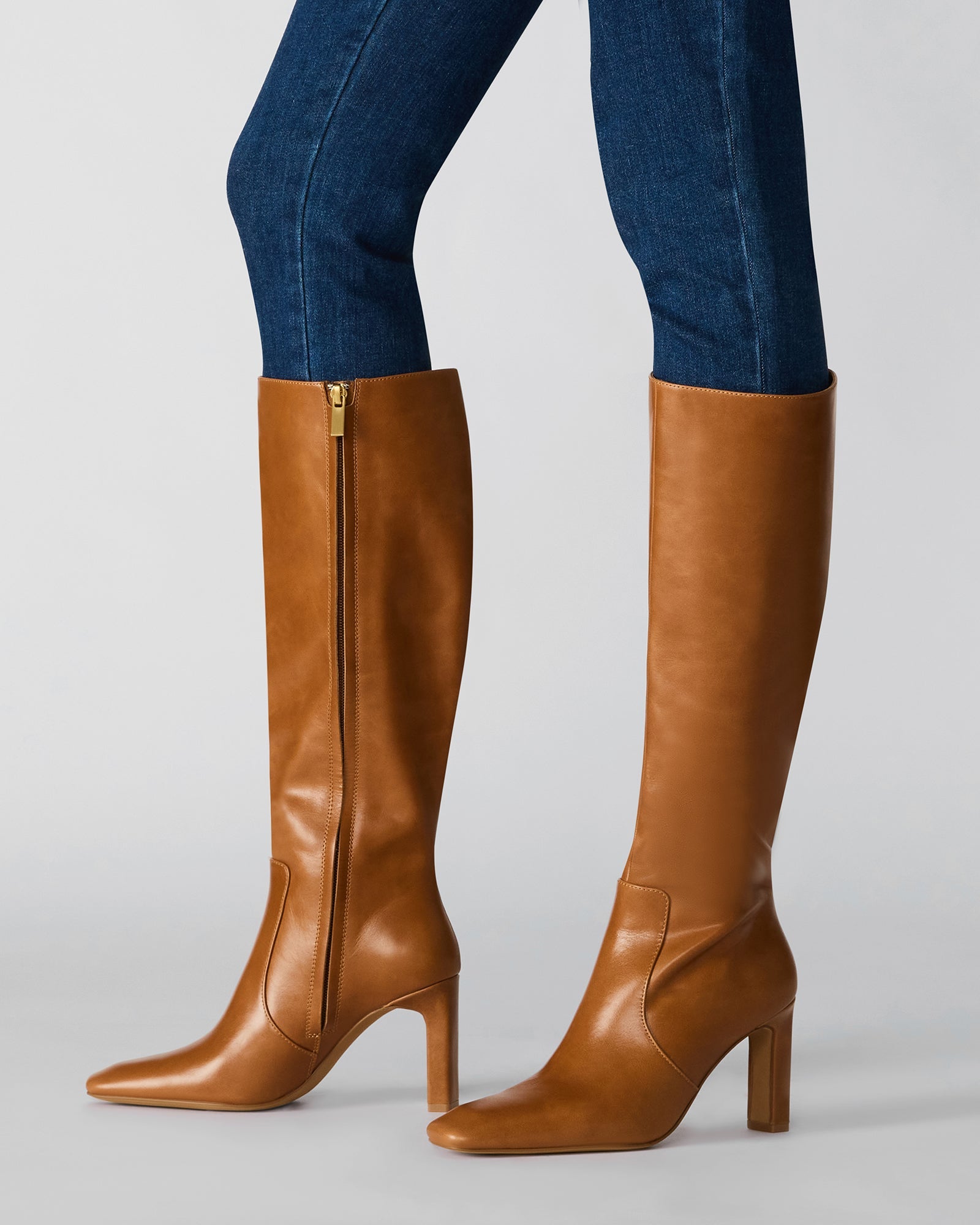 LOVELIES VINTAGE TAN LEATHER - Image 2