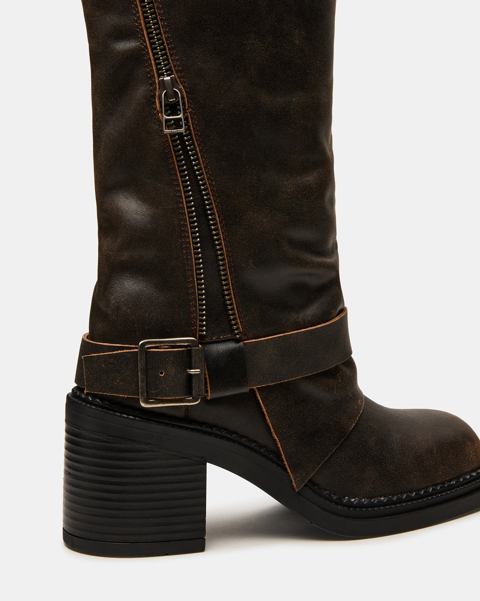 LOWERY BROWN DISTRESSED - Image 3