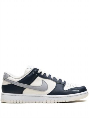 Women's Dunk Low Sneakers In Armoury Navy